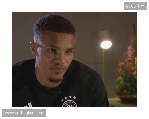 佳夫：我曾与塞内加尔以及芬兰接触，两年后重返德国队很开心