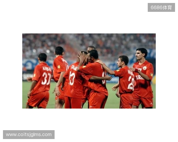 亚预赛出线关键战!中国香港vs新加坡首发:安永佳、陈晋一领衔